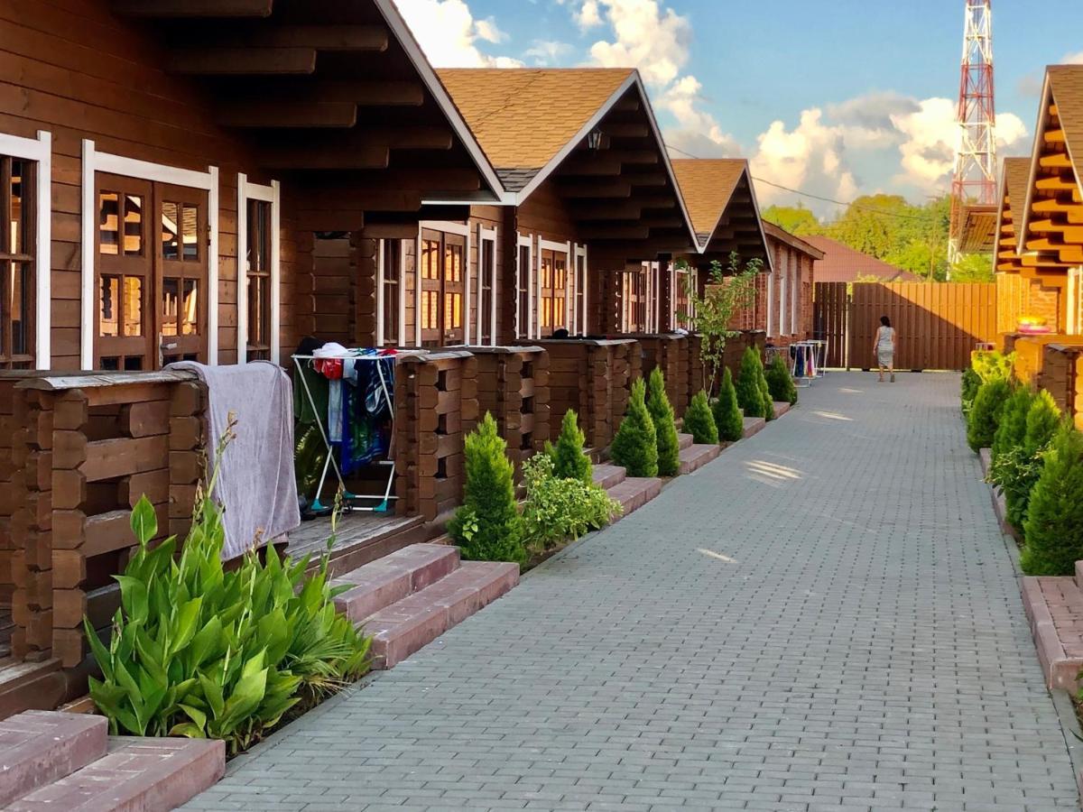 Gud House Hotel Gudauta Ngoại thất bức ảnh